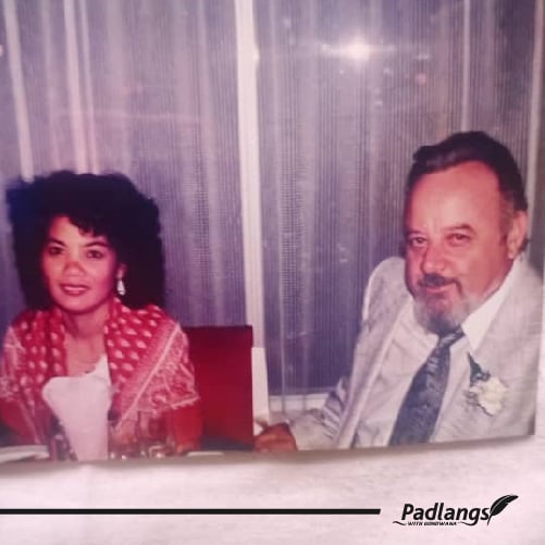 24_Grave Matters - -An earthy embrace--04