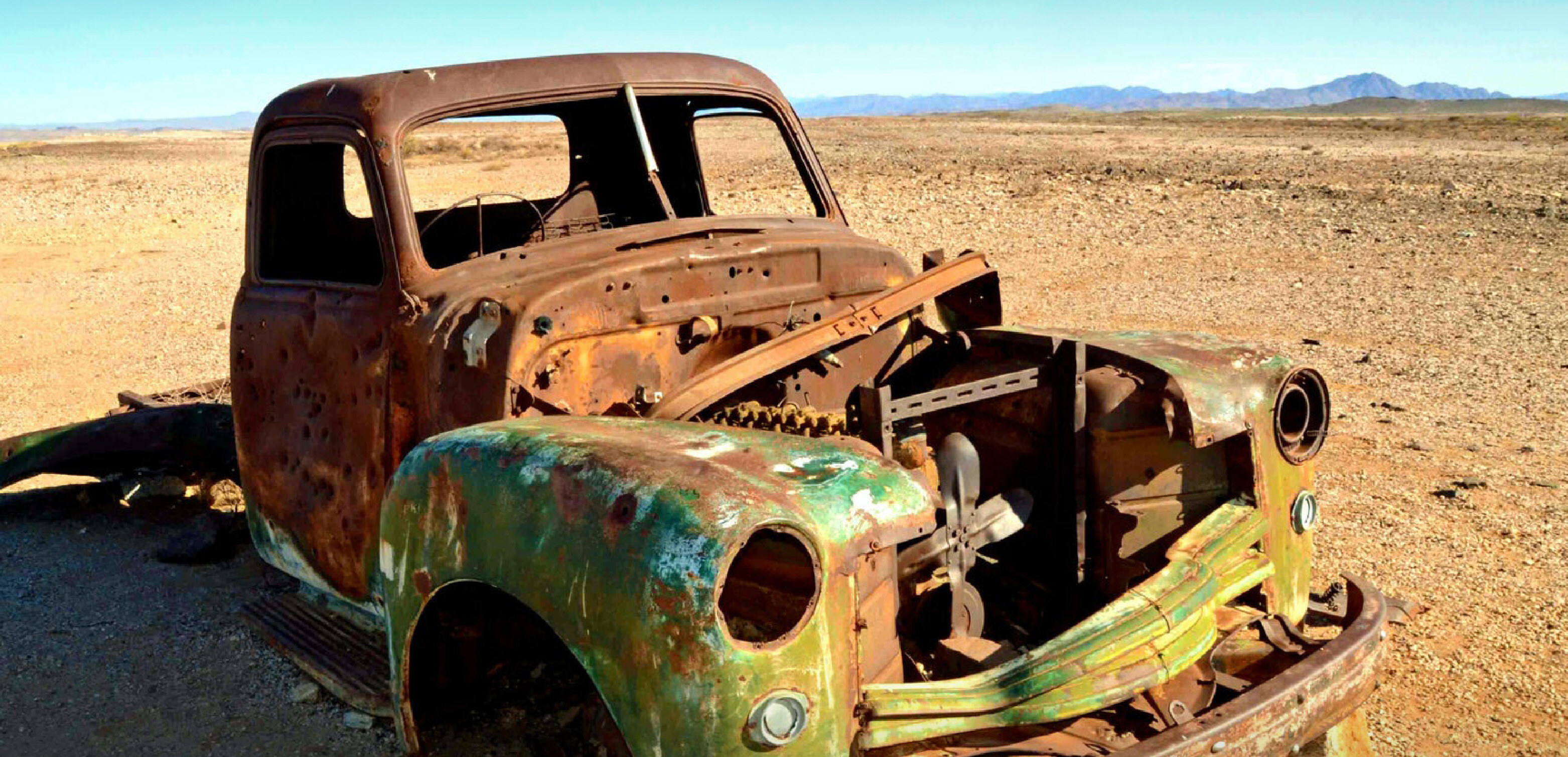 Old car at Fish River Canyon